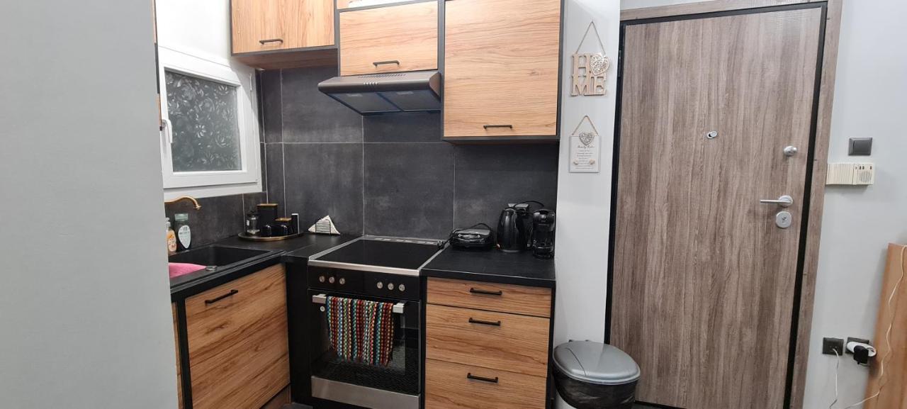 Kv Center Of Athens Apartment Luaran gambar